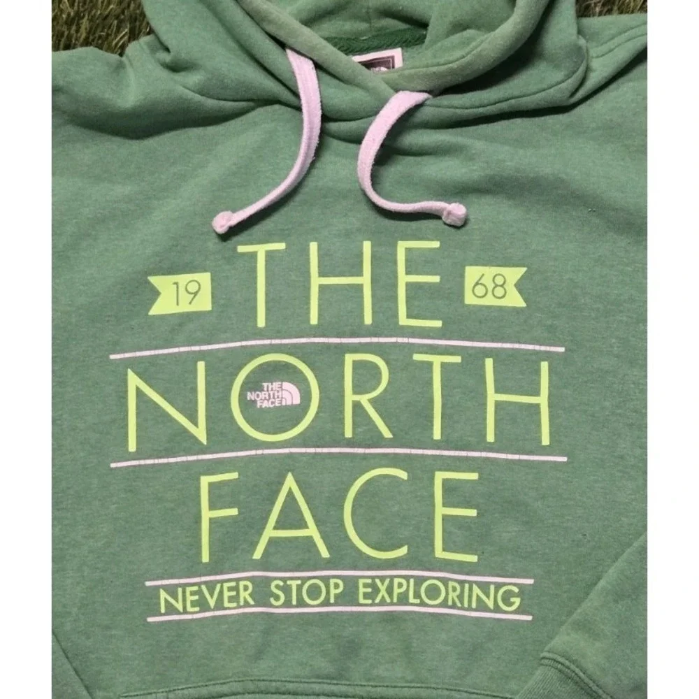 The North Face Men's Large Green Graphic Pullover Hoodie Never Stop Exploring L